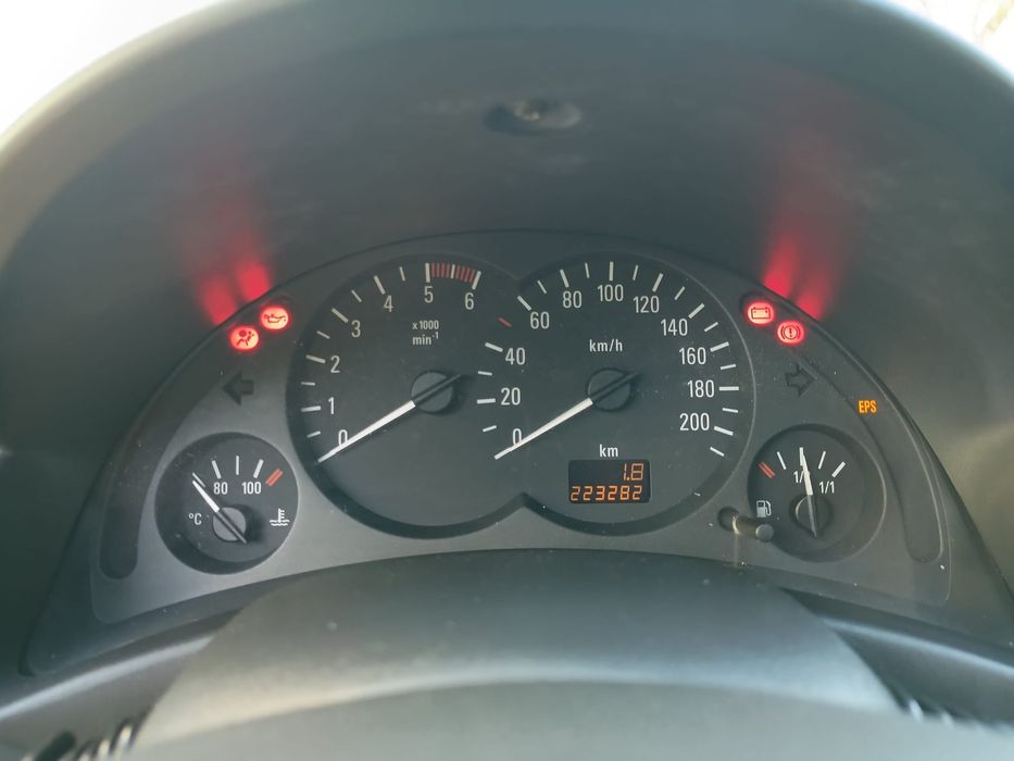 Opel Corsa C 1.7 DTI - Motor ISUZU