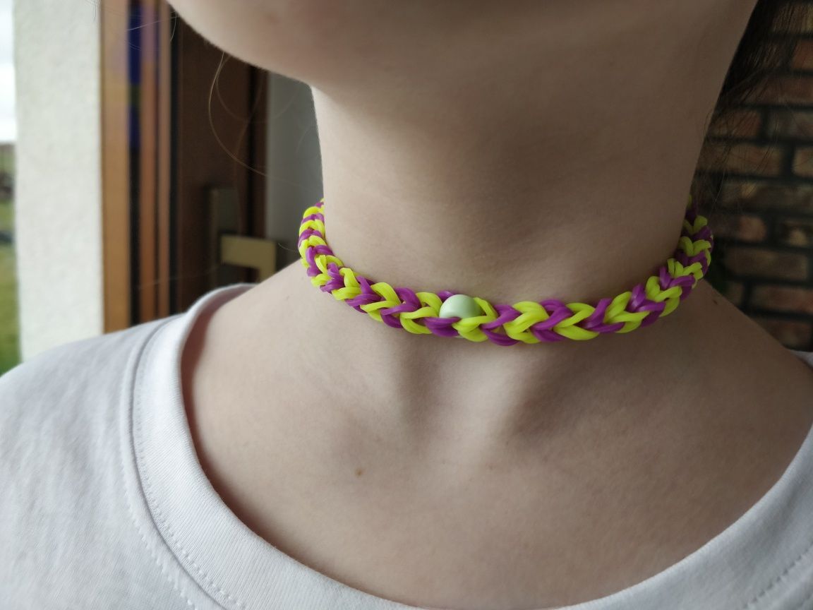 Naszyjnik z gumek Loom Bands