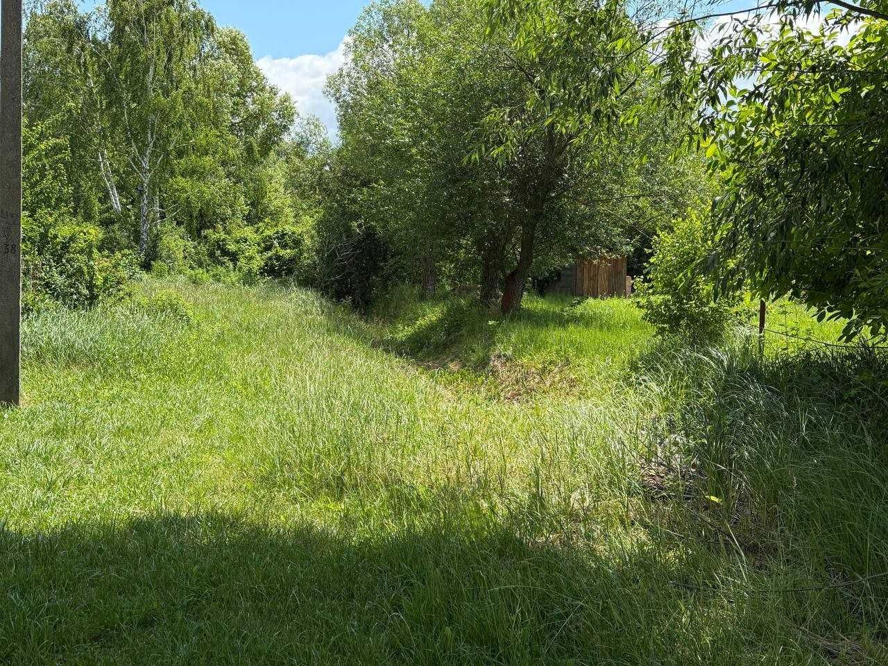 Продаж ділянки 12сот під забудову. Є охорона. Поряд ліс і озеро.ID:153