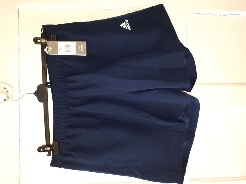 Szorty Adidas ESS CHELSEA Nowe Wyprzedaż Wysyłka