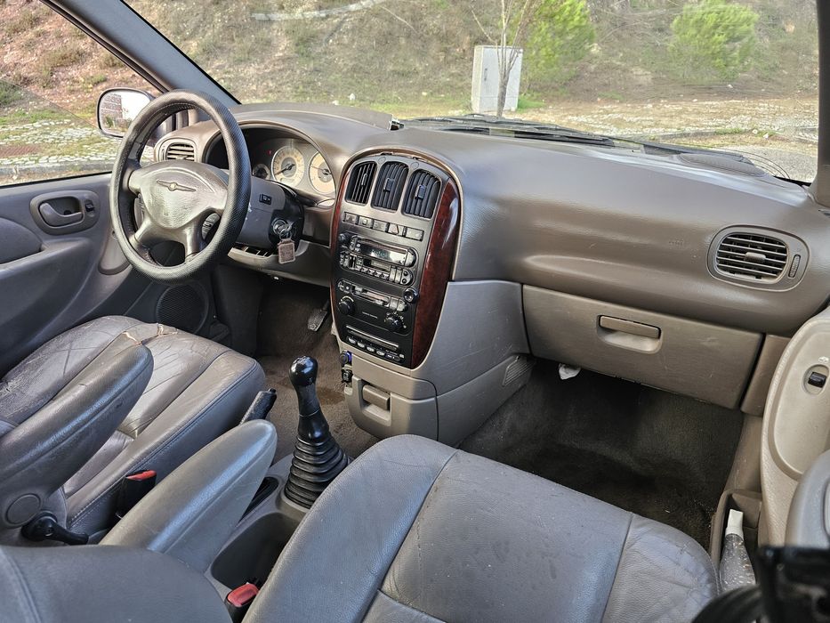 Chrysler Voyager  2.5Crdi