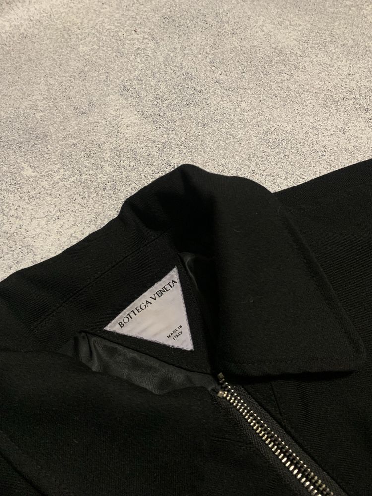 Bottega Venetta чоловіча куртка Chanel