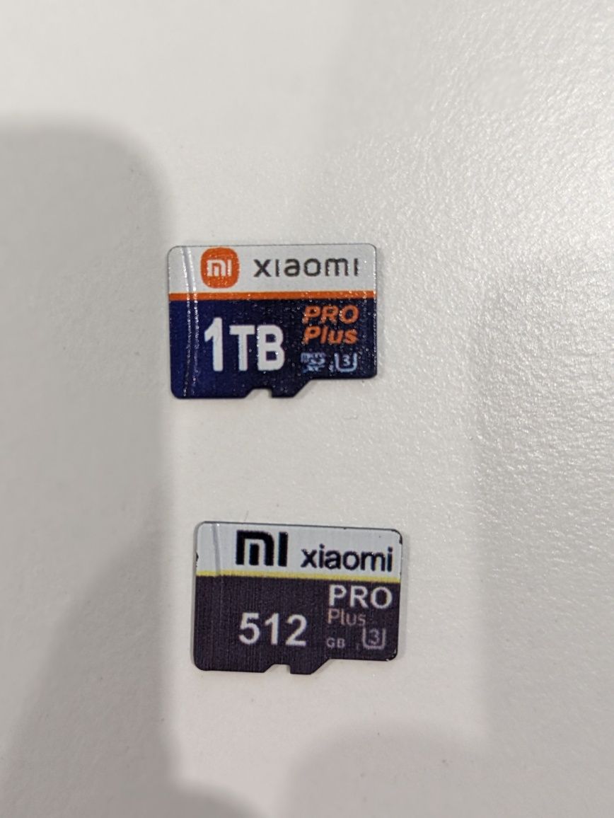 2 Cartões de memória micro SD 1TB e 500GB