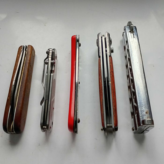 Nóż motylkowy, Sanrenmu 7010 LUC-SA, Gerlach, Solingen, Stilletto