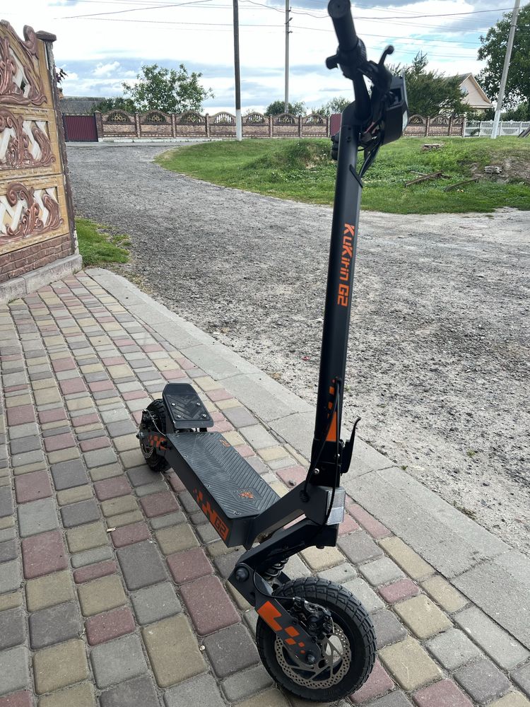 Продам електросамокат