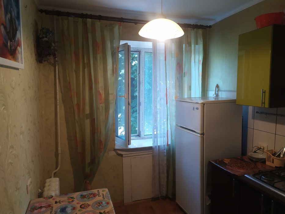Здам кімнату в 2-х кімн кв-рі для 1-єї дівчини або жінки, не студентки