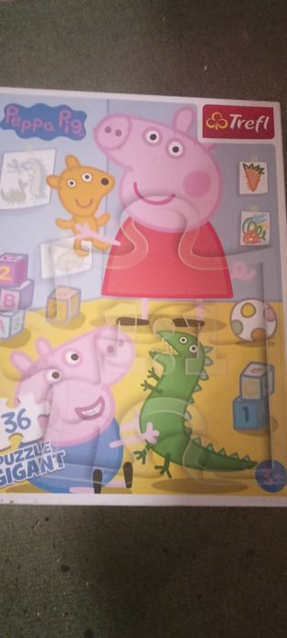 Giga puzzle Świnka Peppa