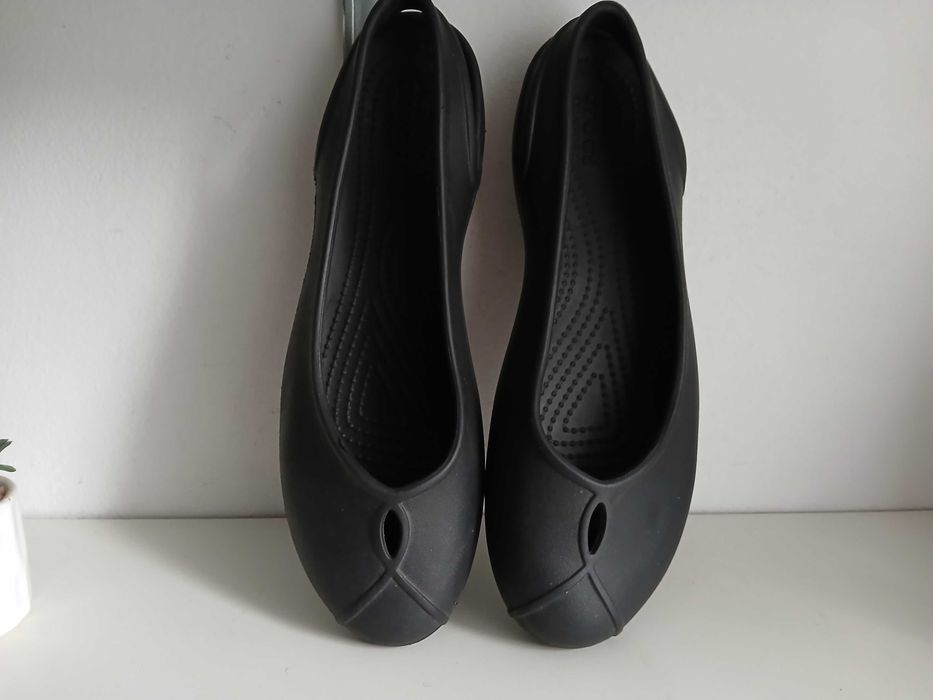 Crocs Baleriny Olivia II r. 38