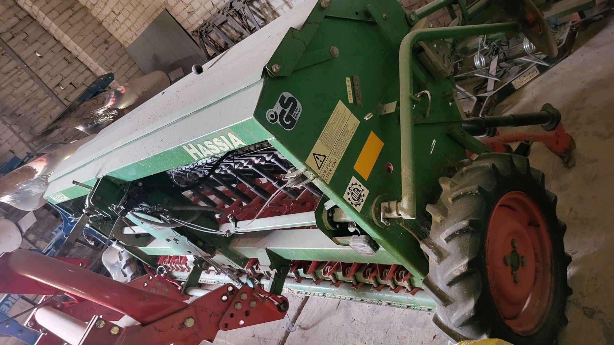 Siewnik Hassia DKL  2,5m
