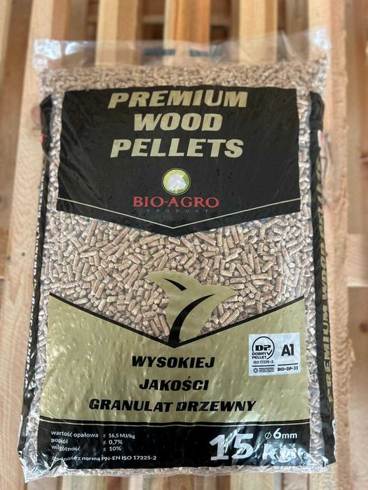 Pellet drzewny certyfikowany, jasny, czysty, producent.