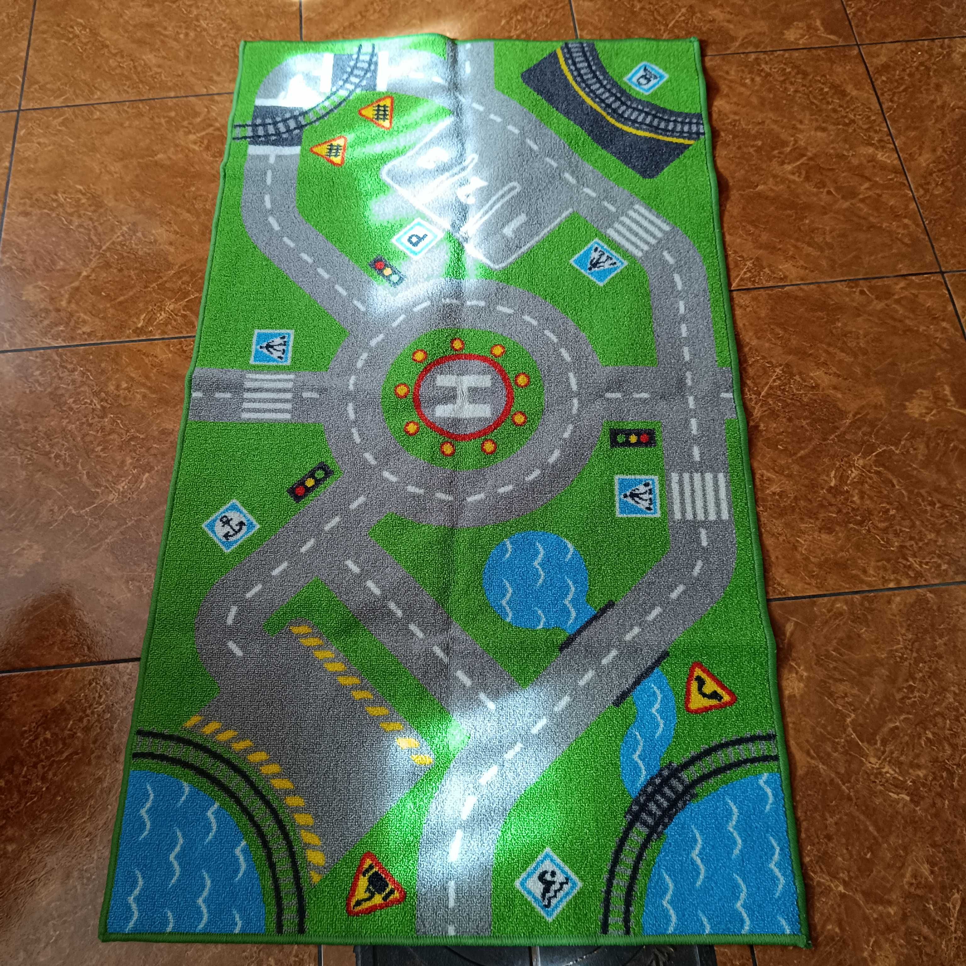 Dywan z ulicami 133x75