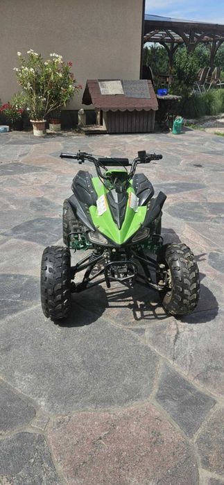 Quad Zipp ATA125G