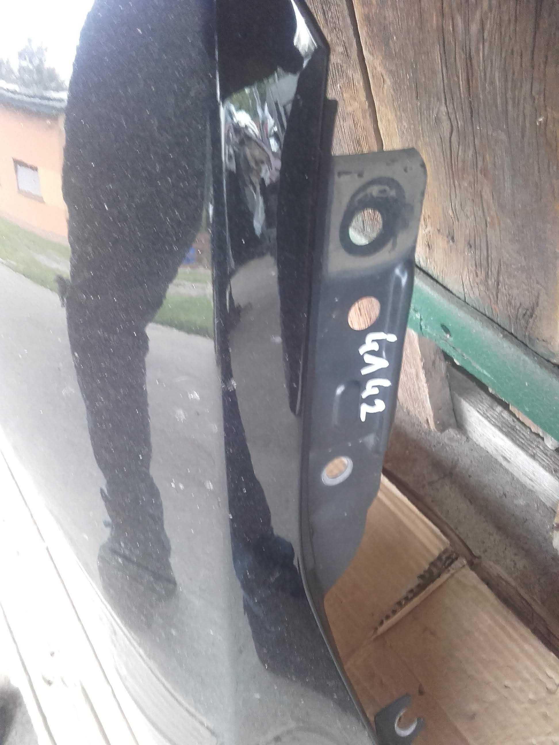 Błotnik przód lewy Kia Ceed 2018-> czarny akryl nr4142