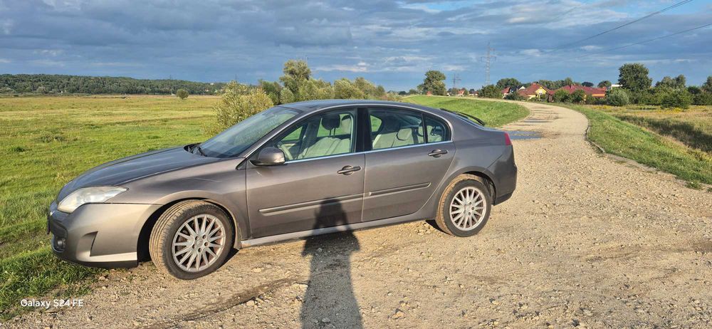 Renault Laguna III 2009 2.0 DCI 150 KM