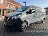 Nissan nv300 Trafic Talento long klima kamera keyless 43tyś przebieg