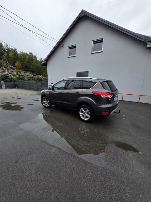 Ford Kuga 2.0 150ps 4x4 manual xenon led hak navi