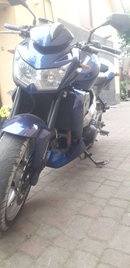 Kawasaki z750 2011