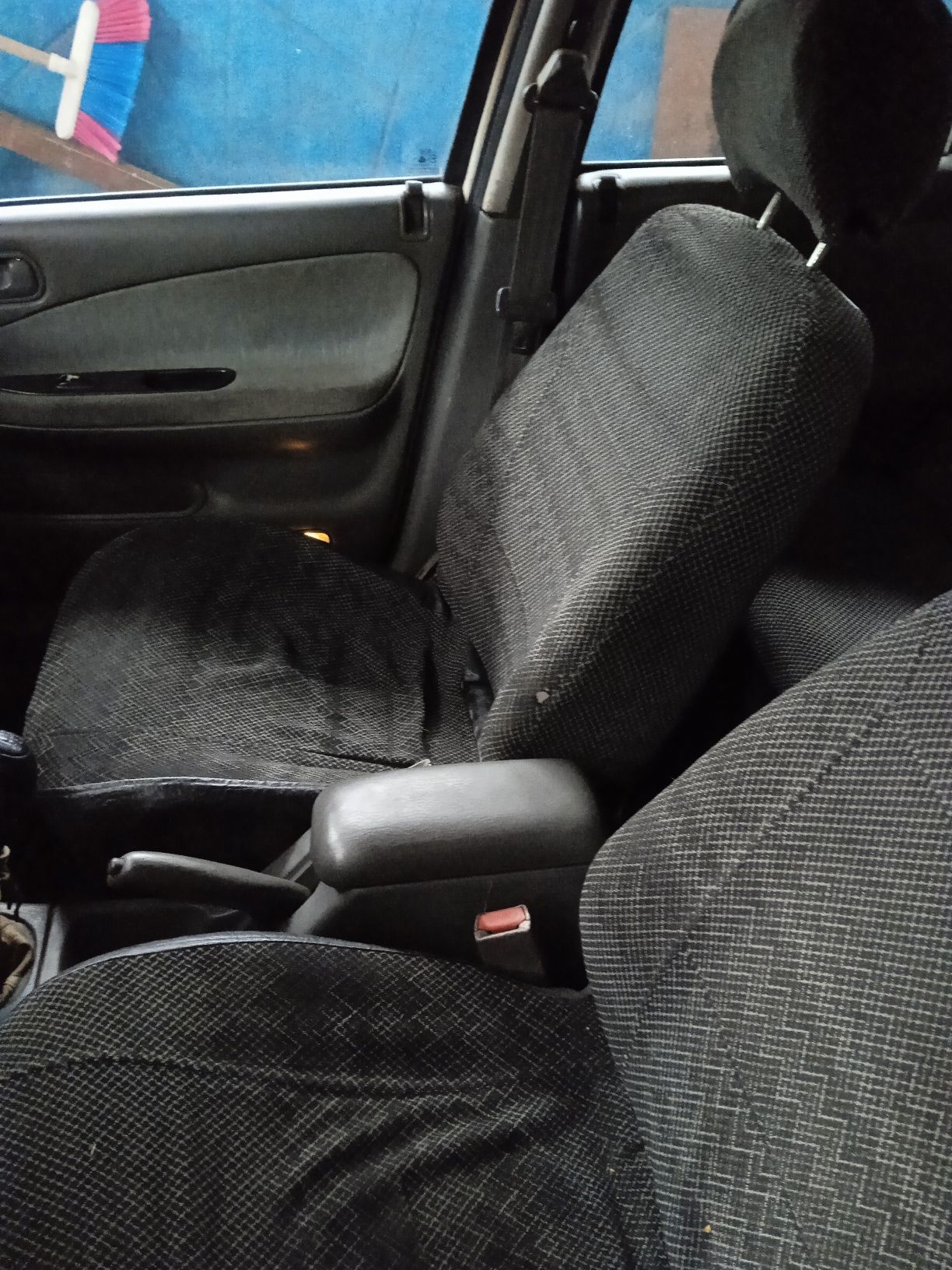 Продам легковой автомобиль