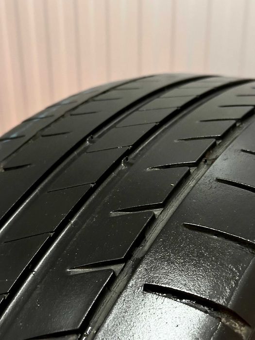Pneus Michelin Primacy HP - 215/60/16 - Impecáveis