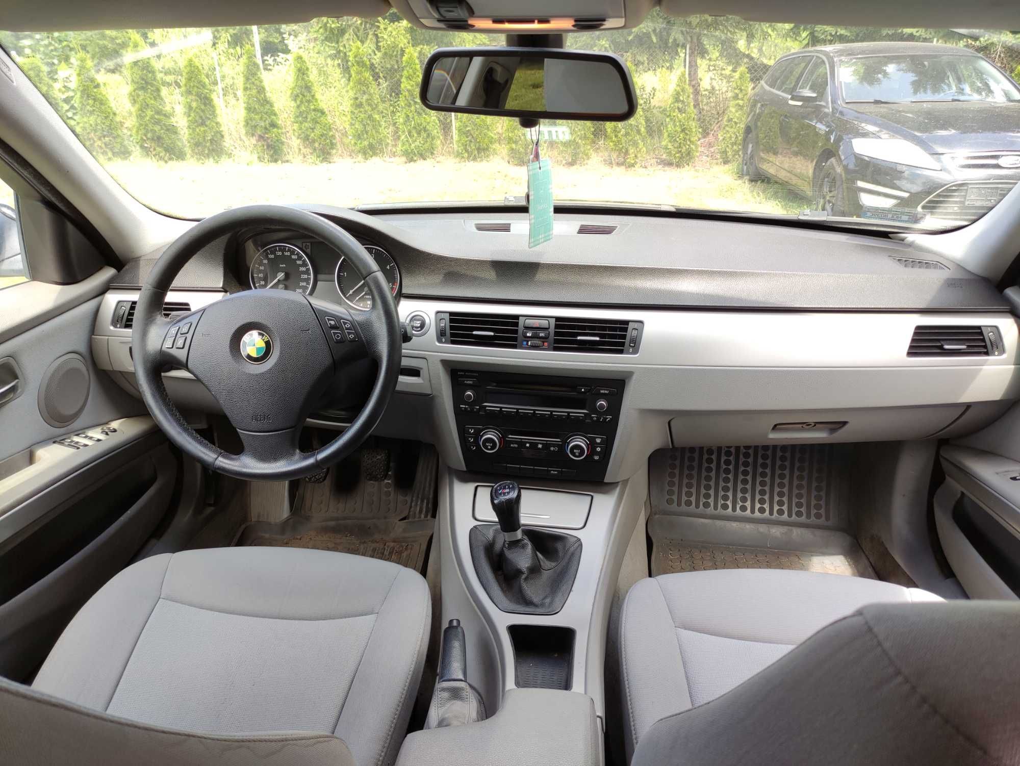 BMW E91 08r. Mega zadbana. Uszkodzona.