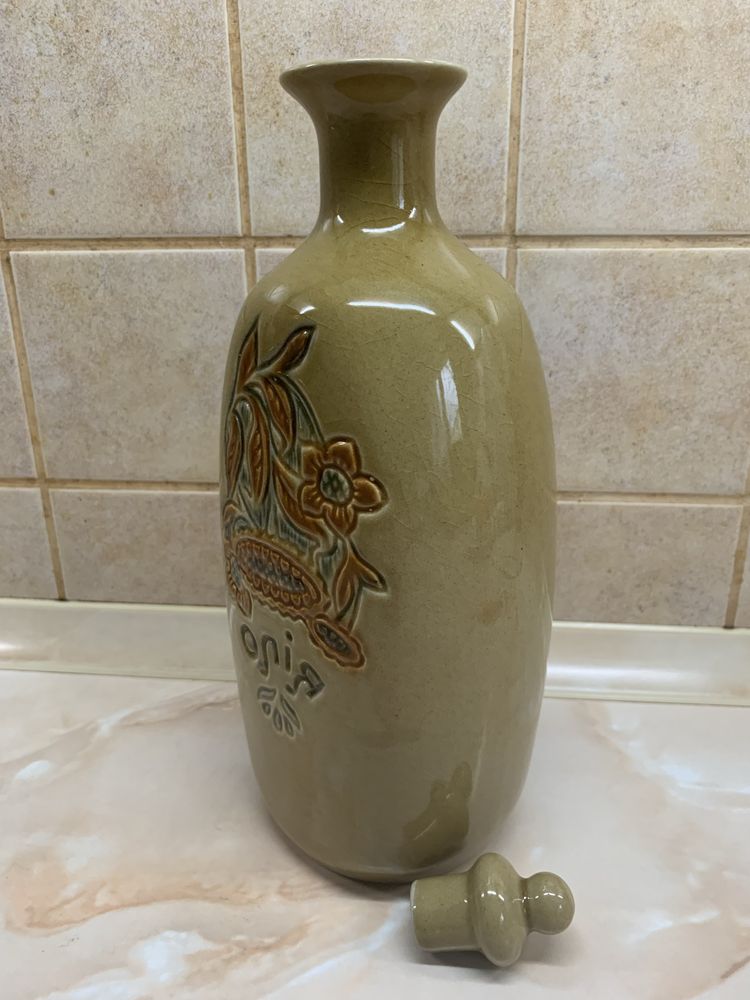 Керамічна ваза для оліі