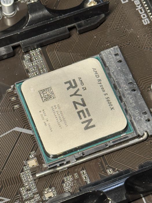 Комплект Ryzen 5 5600X, Gigabyte B550 Gaming X V2, 32gb 3200mhz ddr4