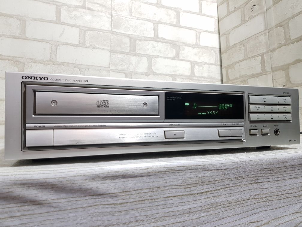 Hi-Fi! Програвач CD дисків ONKYO DX-6700, б/у з Німеччини