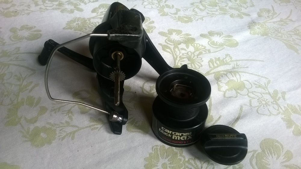 kołowrotek Abu Garcia Cardinal black max 64