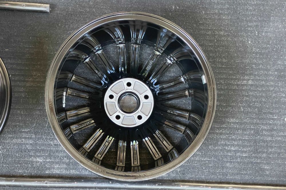 Диски R17 5/112 VW Passat B7 B8 Golf 6/7/8 Tiguan Skoda A5 A7 A8 Seat