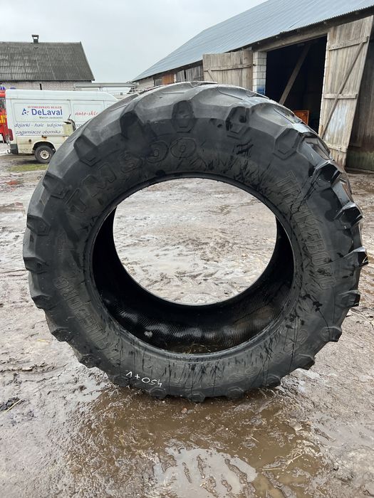 Opona 1 szt 650 /65 r42 Trelleborg