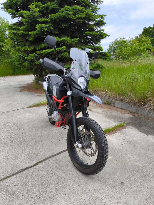 motur SWM 650 SuperDual  2023