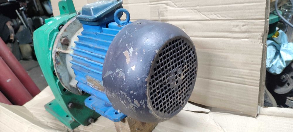 Мотор редуктор 3 кВт редуктор