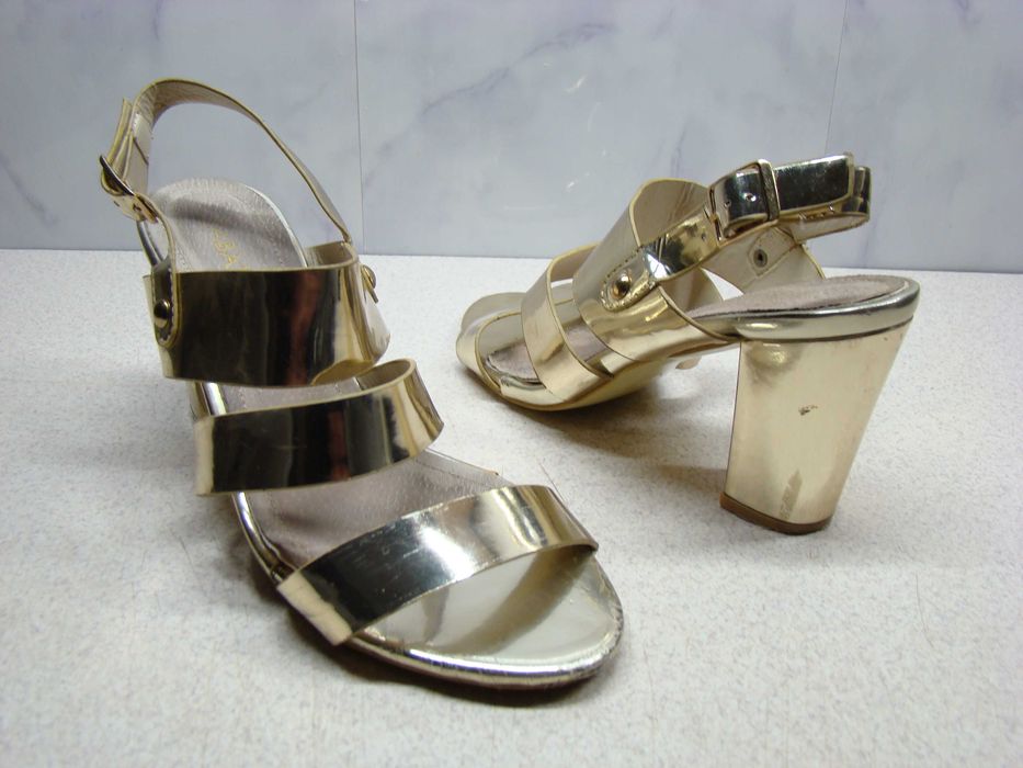 Sabatina złote sandały R. 37 na słupku damskie eleganckie stabilne