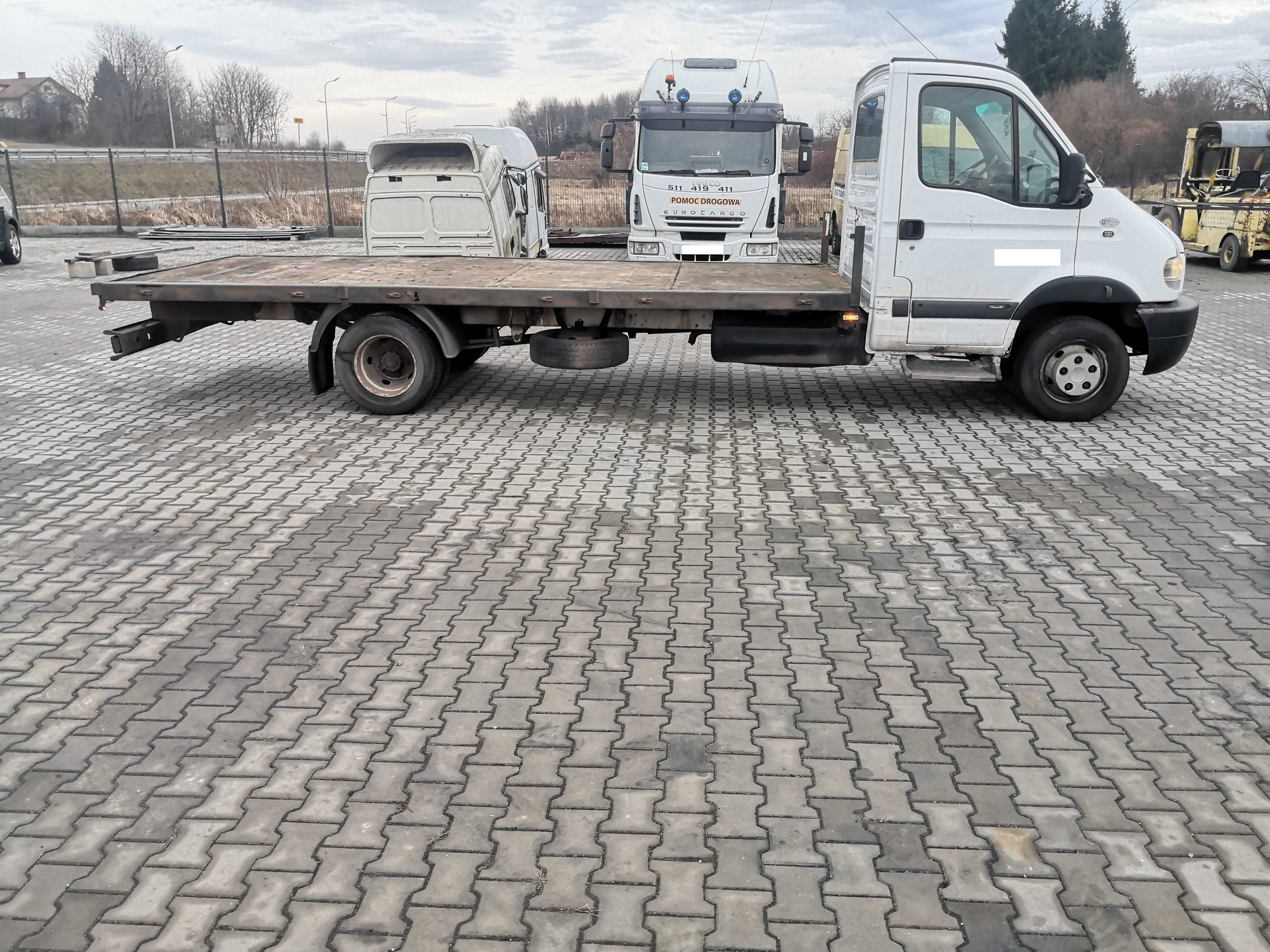autolaweta RENAULT MASCOTT 150.65 pomoc drogowa LAWETA