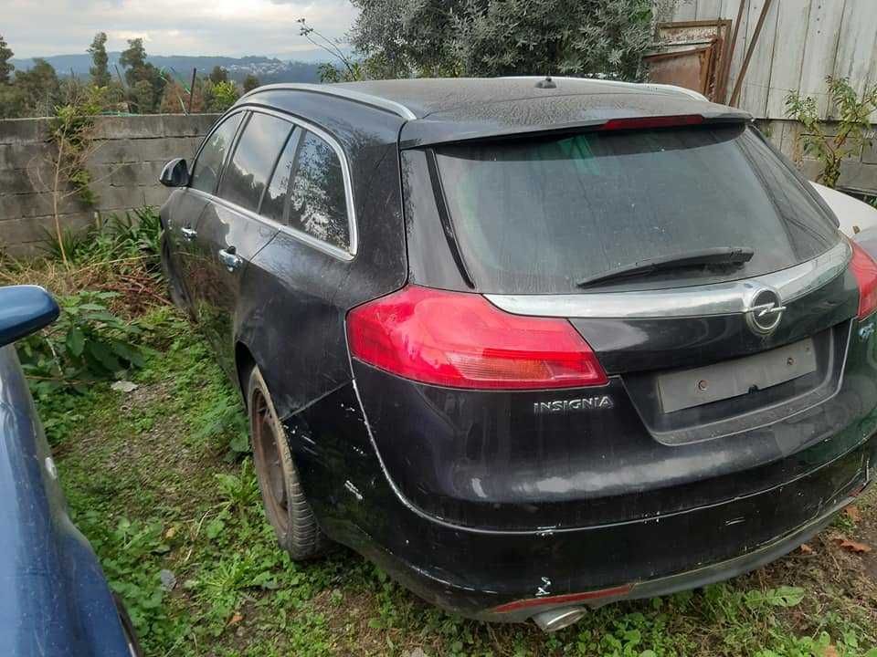 Para peças: Opel Insígnia OPC 2009