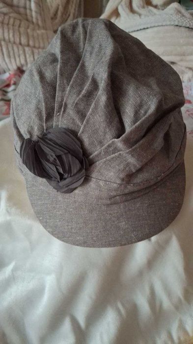 czapka h&m kwiatem zdobiona vintage z daszkiem beret beretka len ramia
