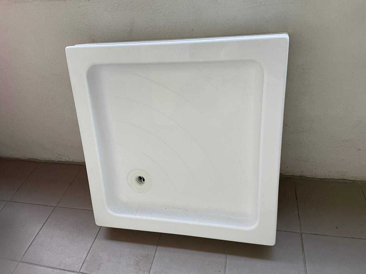 Душова кабіна з піддоном Ravak 80x80