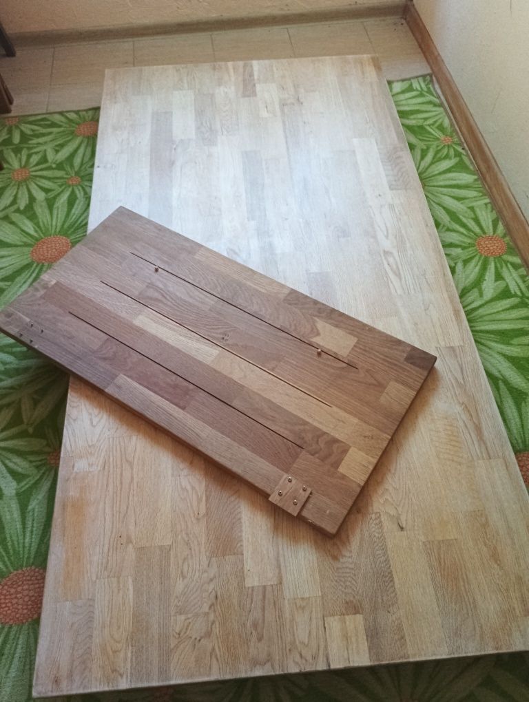 Sprzedam stół z 6 krzesłami