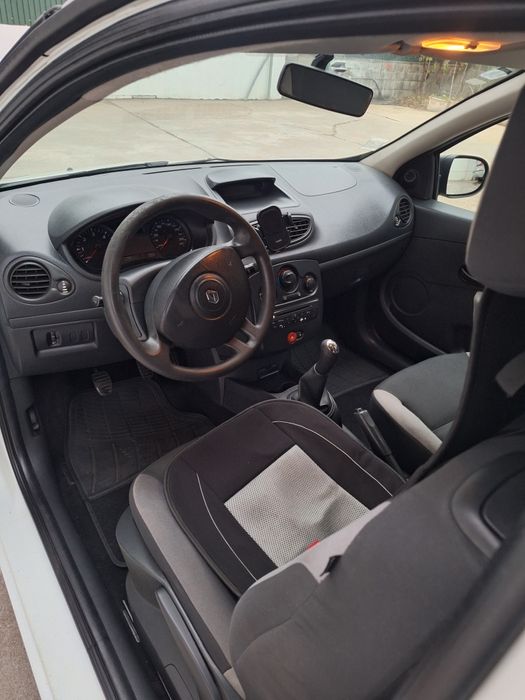 Renault Clio 3 1.5 dCi Comercial – Muito económico e pronto a andar!