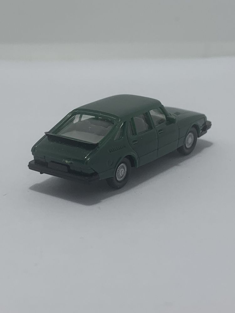 Saab 900 Turbo da Wiking escala 1/87