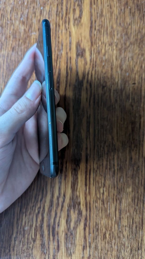Apple iPhone 7 32 АКБ-100%