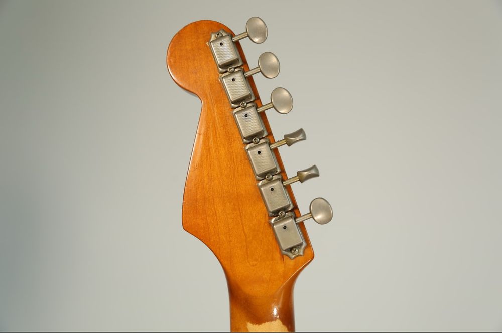 1997 Fender American Vintage Stratocaster 1957 - ACEITO TROCA