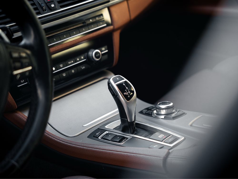 BMW 520D F11 Pack M cx auto 8vel