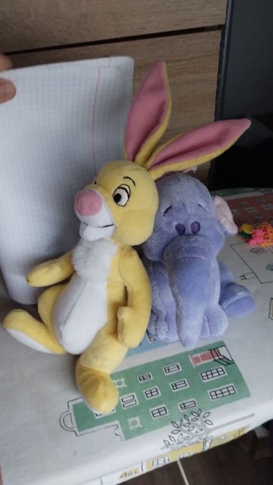 Maskotki pluszaki z Kubusia Puchatka królik kangurzyca słoń i prosiacz