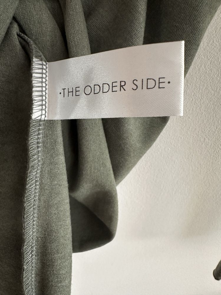 Longsleeve khaki The Odder Side Basic dekolt V