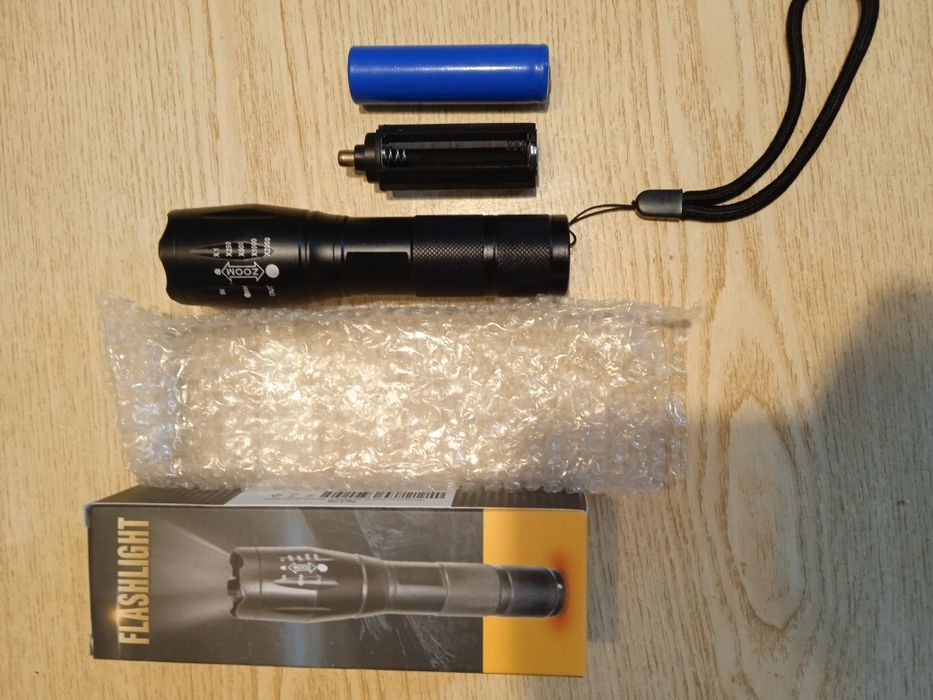 Фонарик под аккумулятор или батарейки