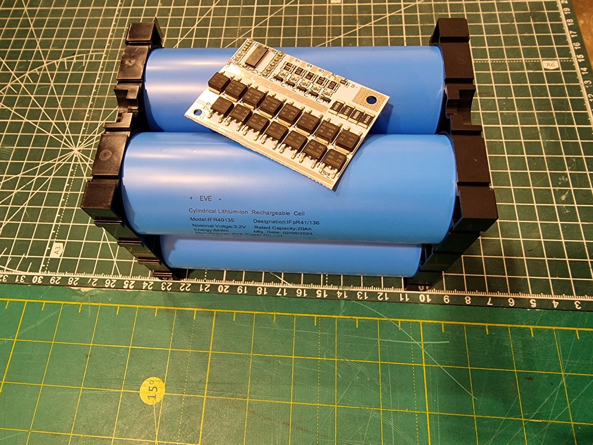 Акумуляторна батарея EVE 40135 , 20Ah. , 3,2v