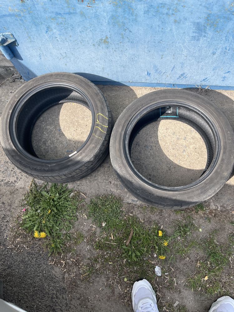 Продам комплект шин R16 215*45