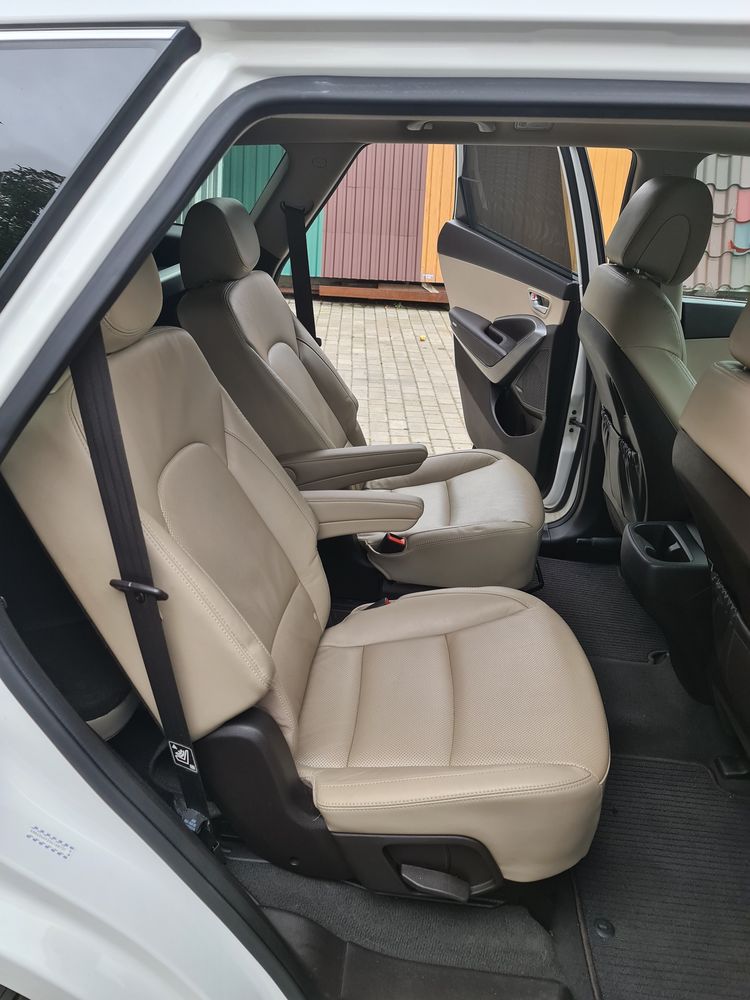 Hyundai Grand Santa Fe 2017 Ultimate