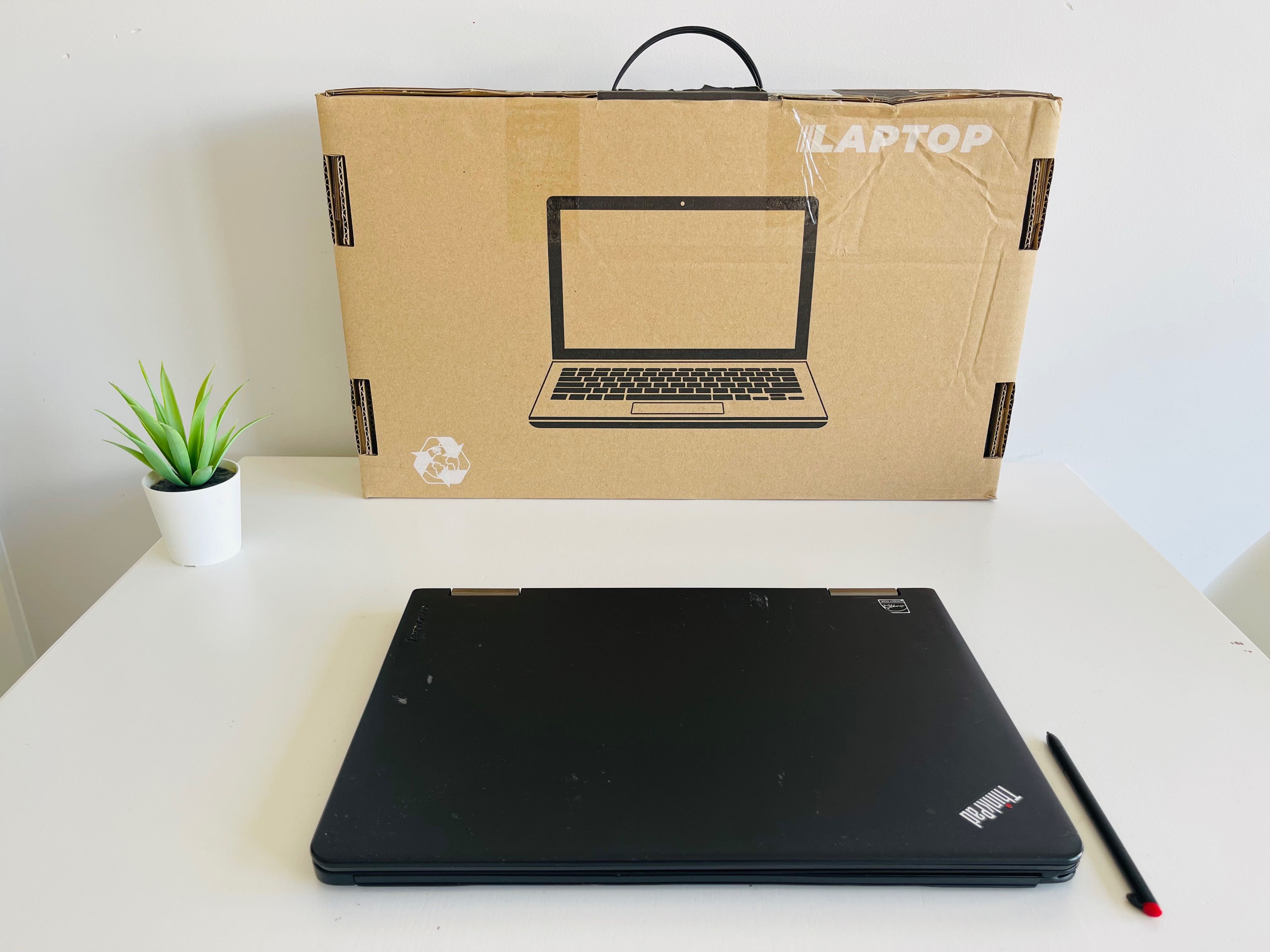 Portátil Lenovo Yoga i5 Touchscreen com carregador